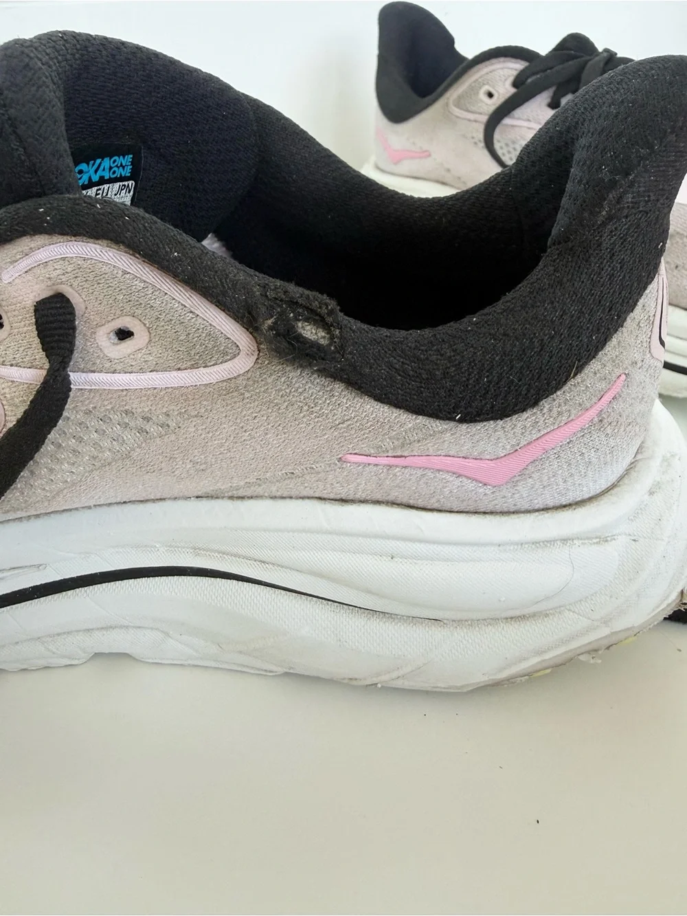 Hoka Clifton 10 Women's Pale Pink and Black Running Sneakers